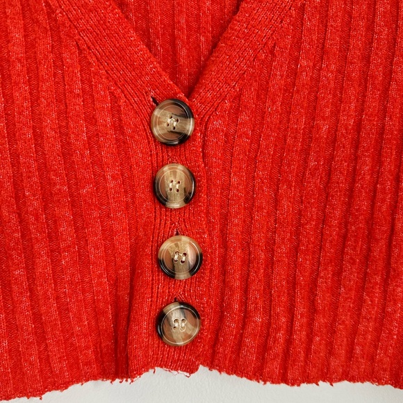 Urban Outfitters Cropped Red/Orange Knit Cardigan - Picture 2 of 7